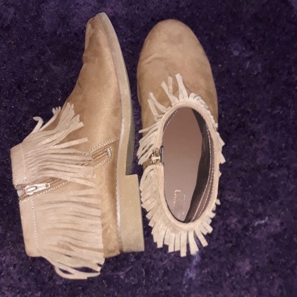 Mossimo Supply Co. Shoes - Mossimo supply Co. brown boots with fridge